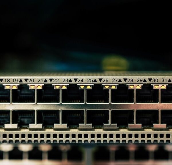 trusted online network contact